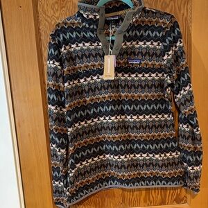 Patagonia Geometric Pattern Fleece in Black and Brown
